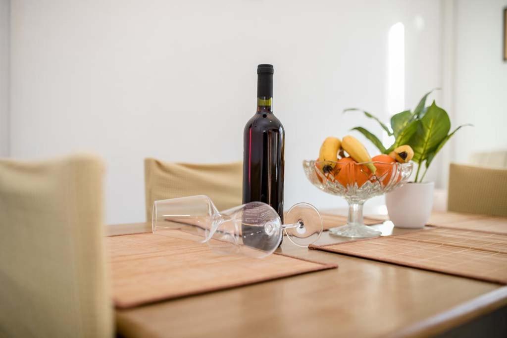 Apartmani Luka Banjol ภายนอก รูปภาพ